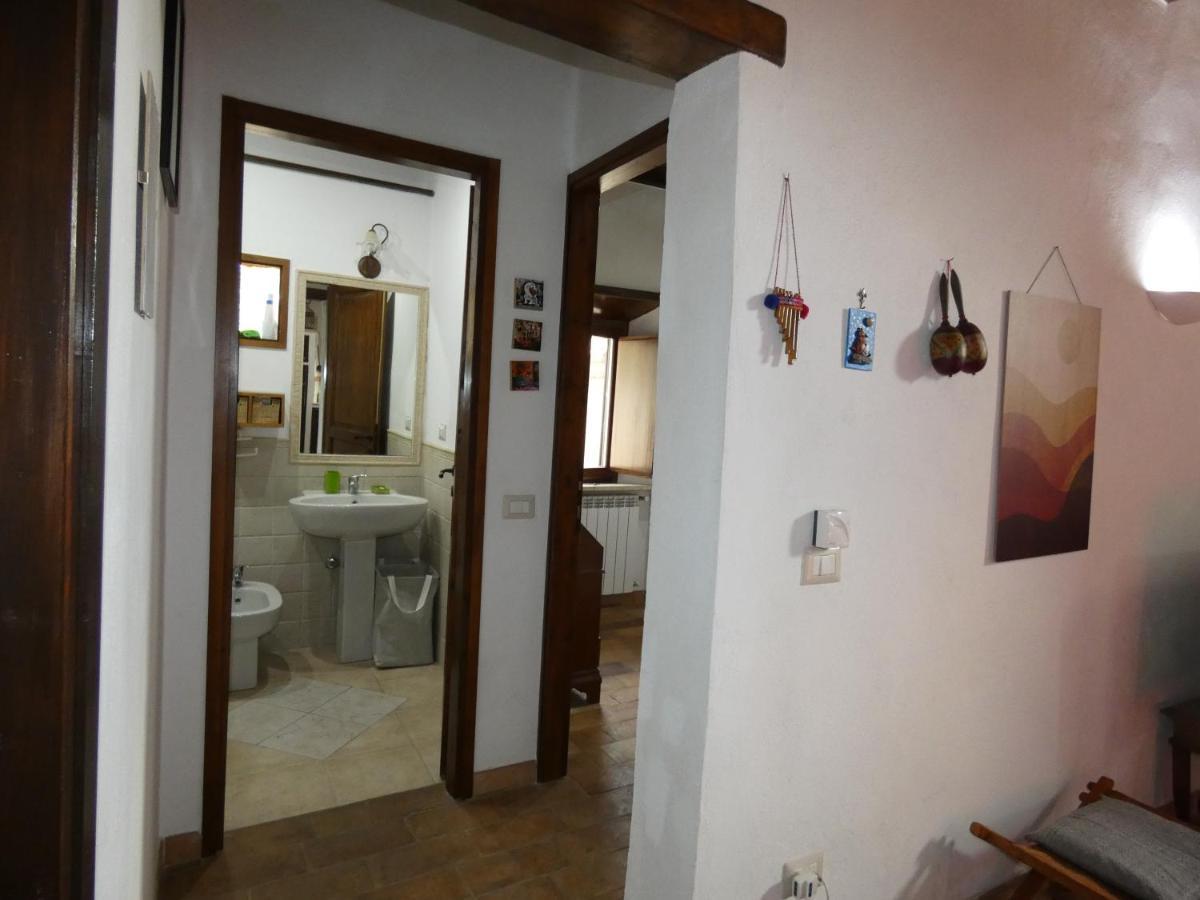 SCAPPO IN UMBRIA, Porta Leone Villa Amelia Esterno foto